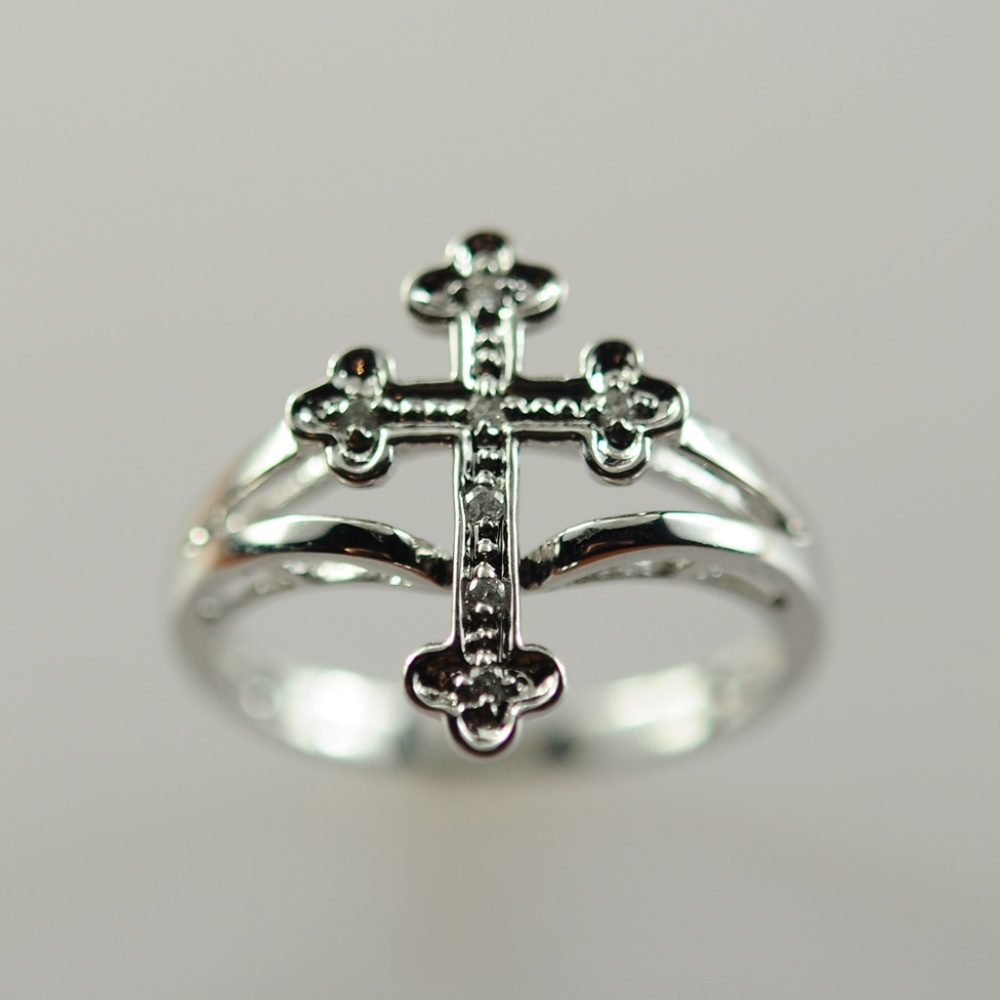 14KT .05PT LADIES DIAMOND RING